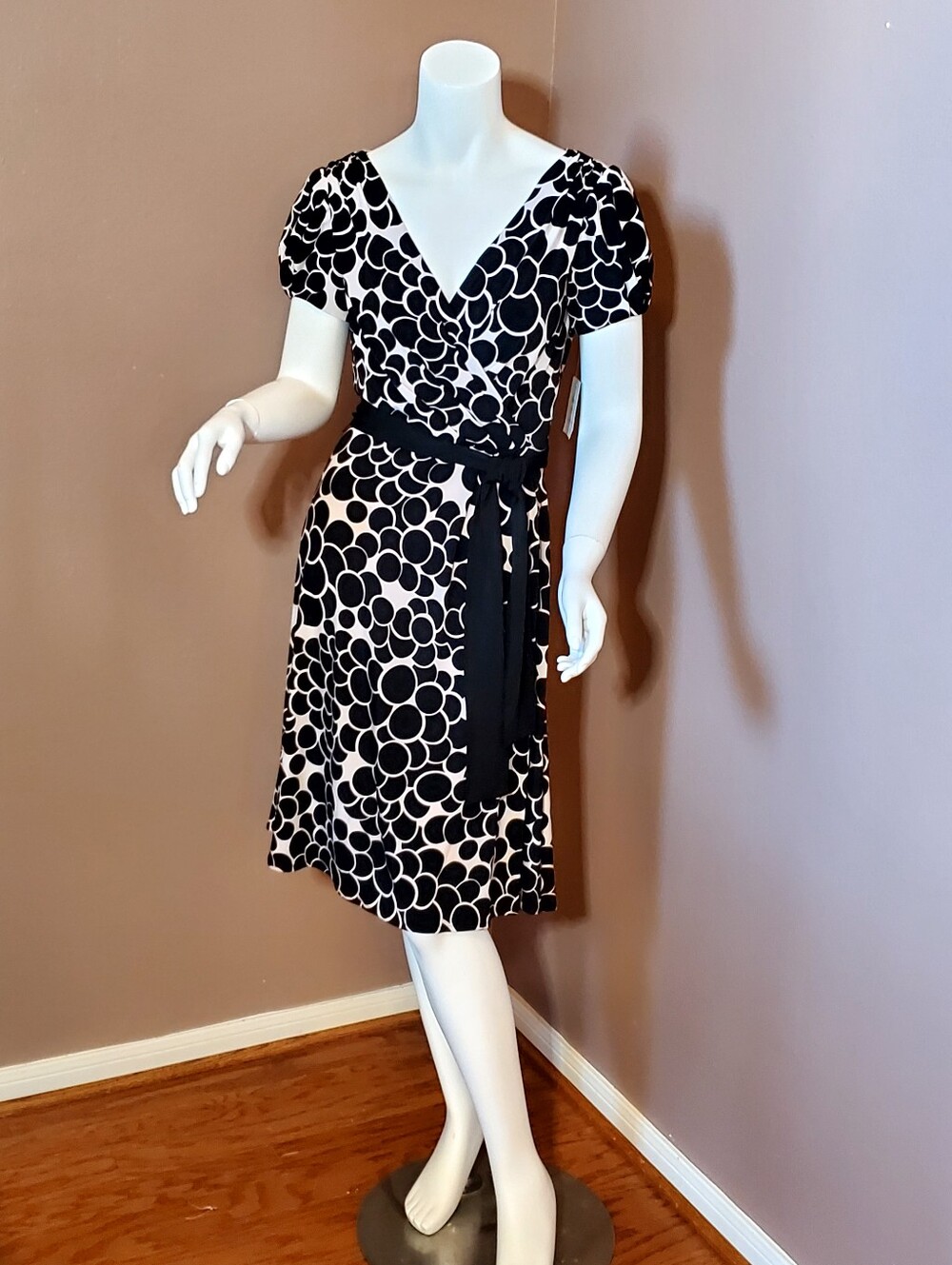 NWT SUZI CHIN Maggy Boutique Knit Dress Size 2